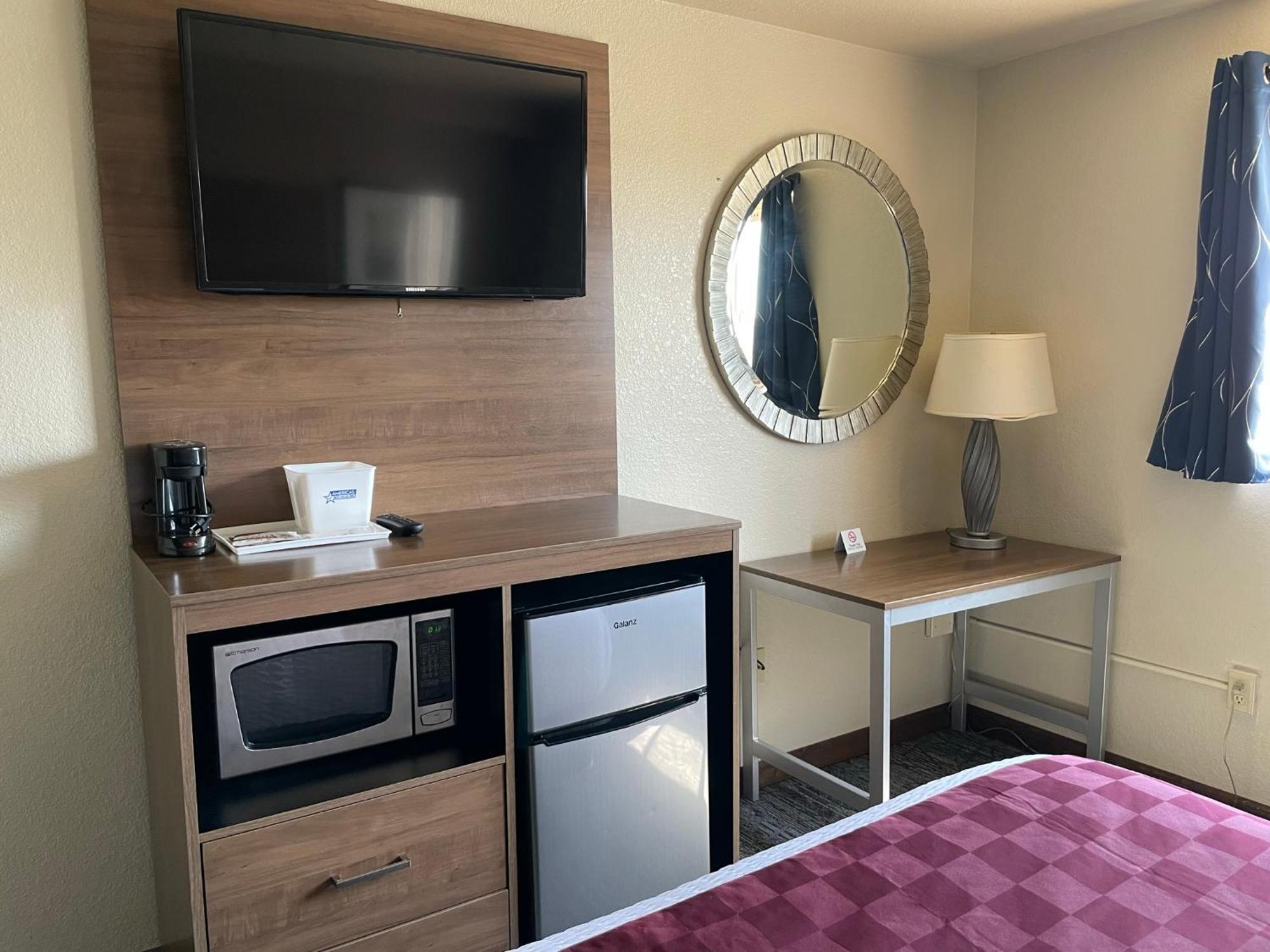 Americas Best Value Inn Линвуд Экстерьер фото